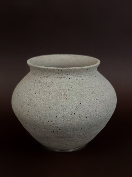 Magma Vase 02